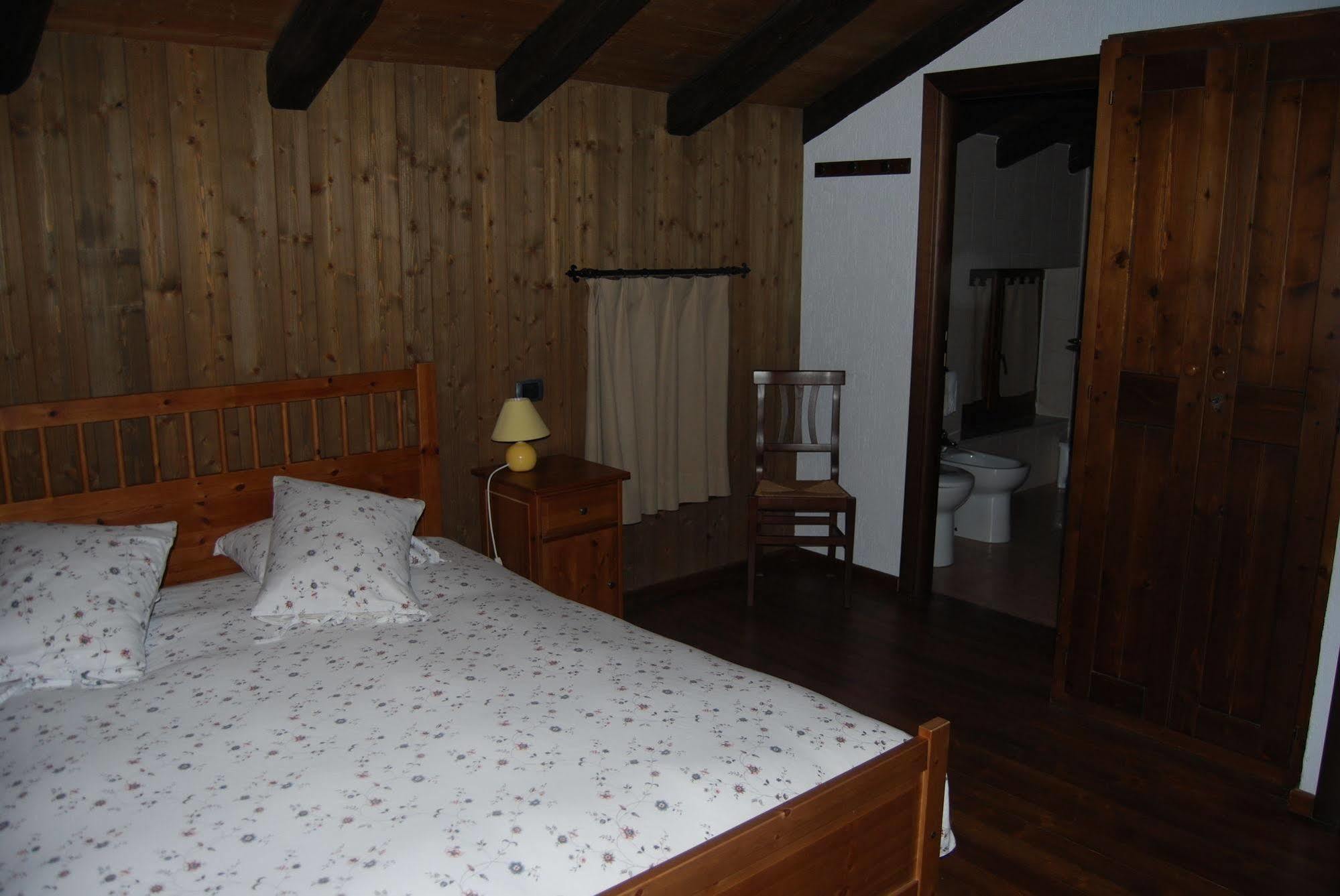 B&B Della Miniera Конье Экстерьер фото